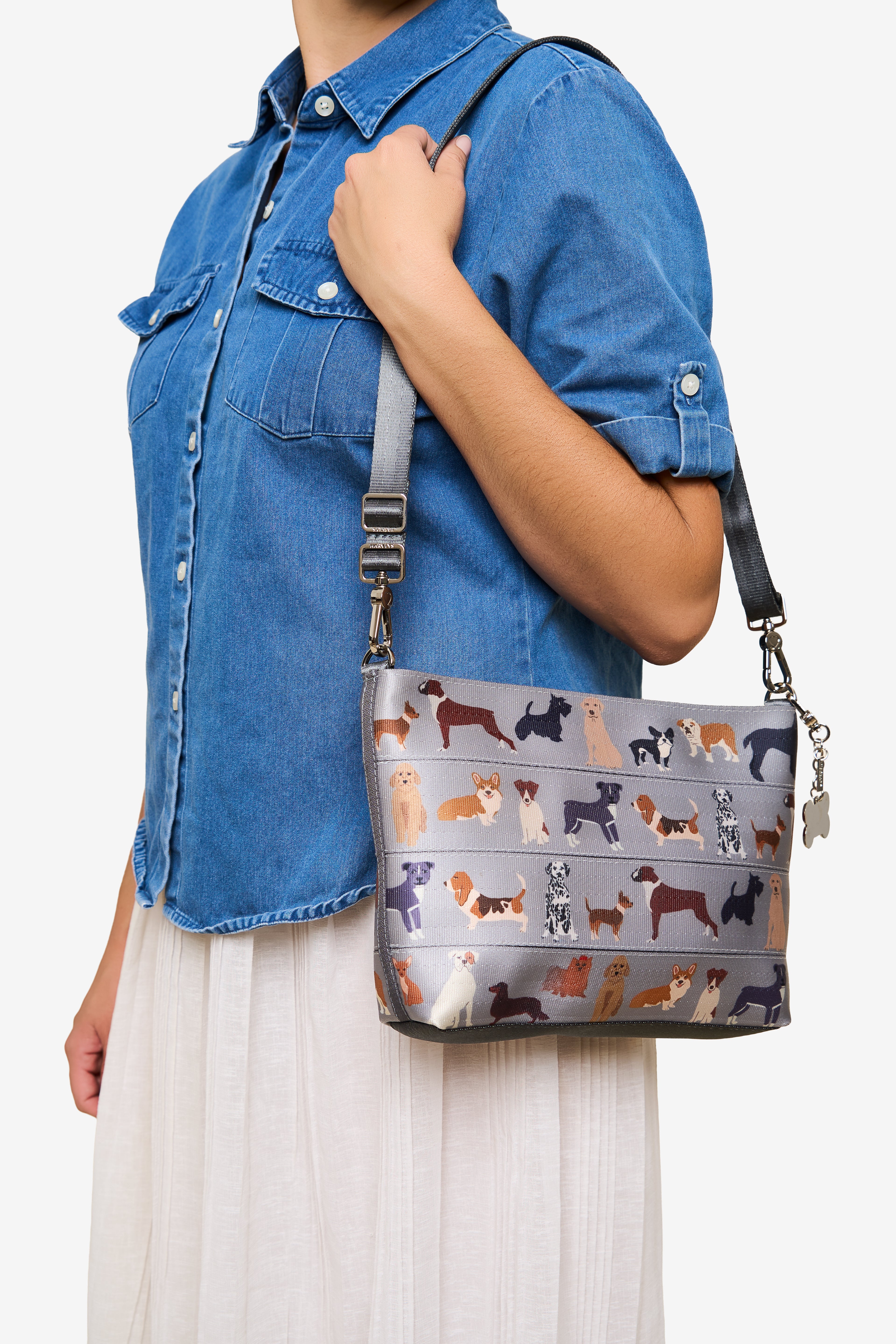 MEDIUM CONVERTIBLE CLUTCH TOP DOG CROSSBODY ON MODEL