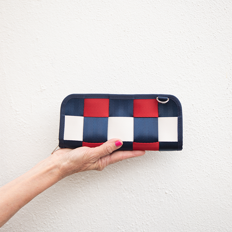 spangledlifestyleclutchwallet1