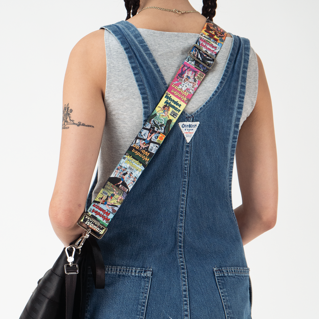 A Wonder Woman Click N Carry on a model
