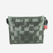 frontviewlargemessengerarmy