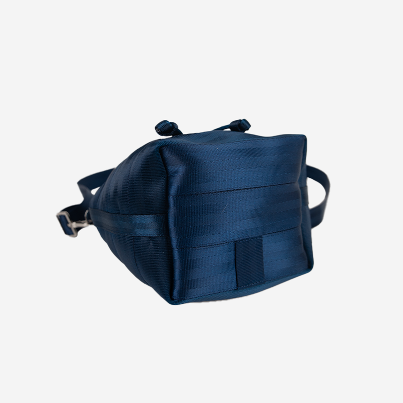 bottom view Park Hopper indigo