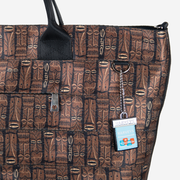 detail shag tiki wanderer