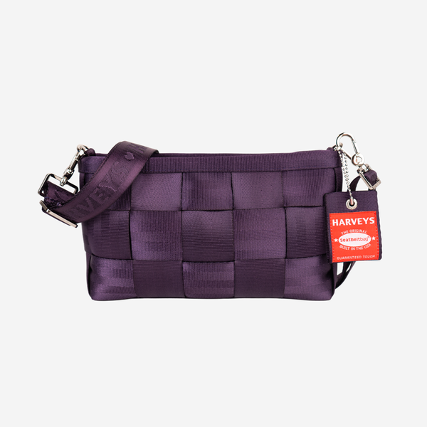 ConvClutch_Front_Blackberry_gr
