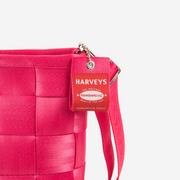 Detailed view of a Mini Messenger in Melon