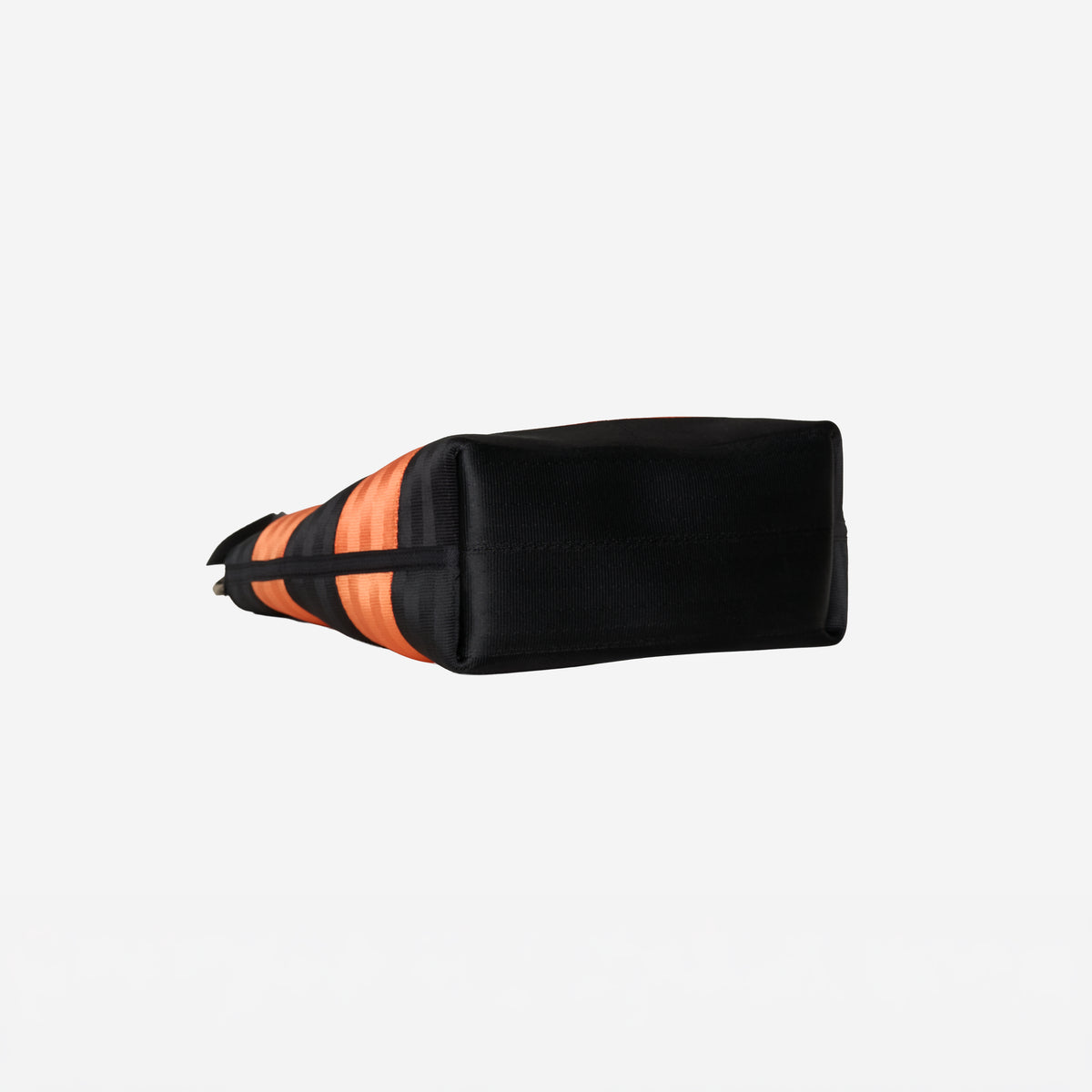 Bottom view ofRosie tote in Jack O'Lantern