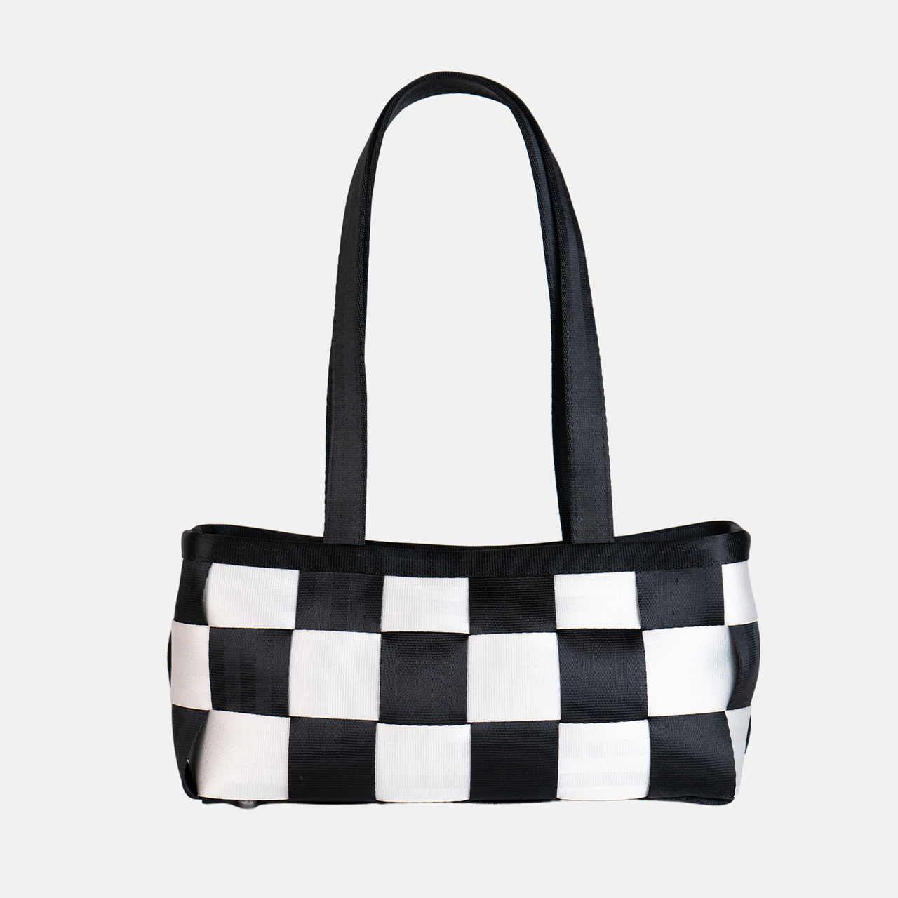 Satchel / Black N White