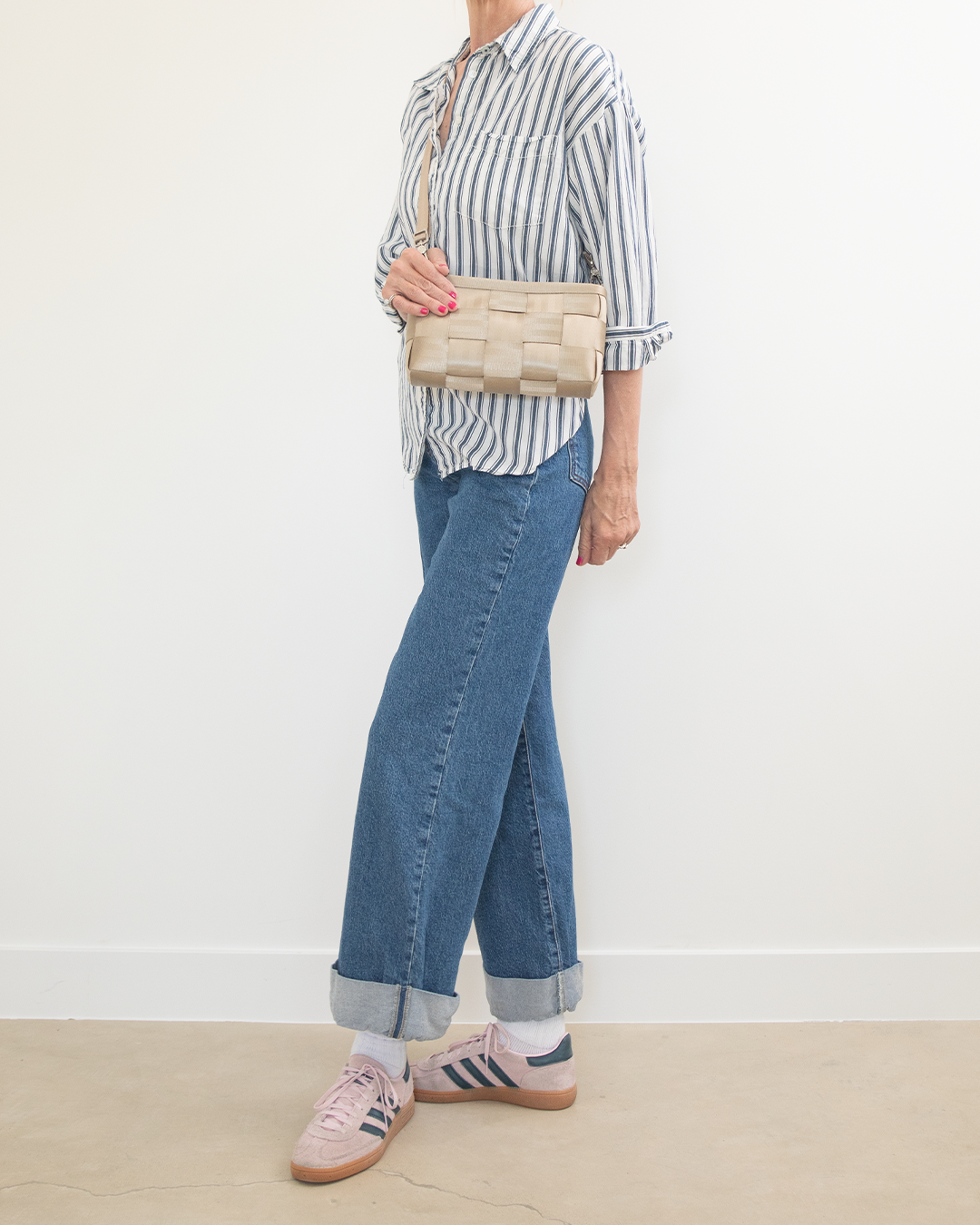 lifestyle champagne convertible clutch