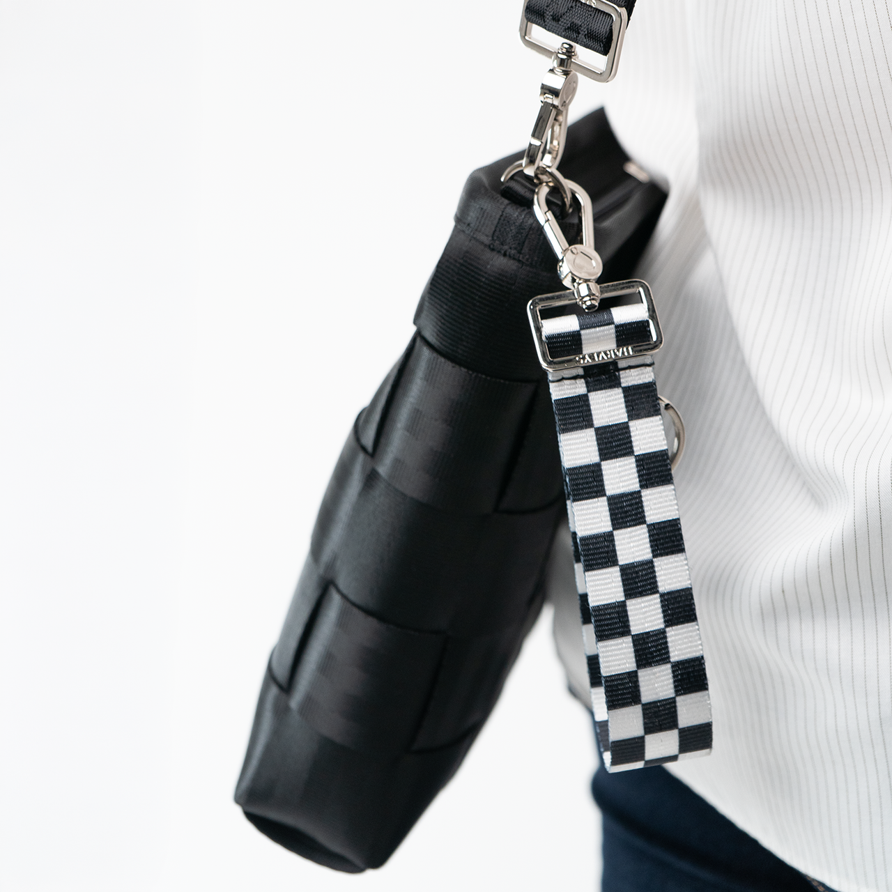 Keychain / Black and White