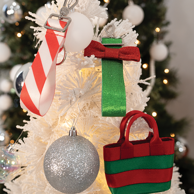 Mini Bag Ornament / Red & Green