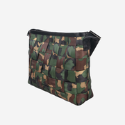 Camo LargemessegerSide view