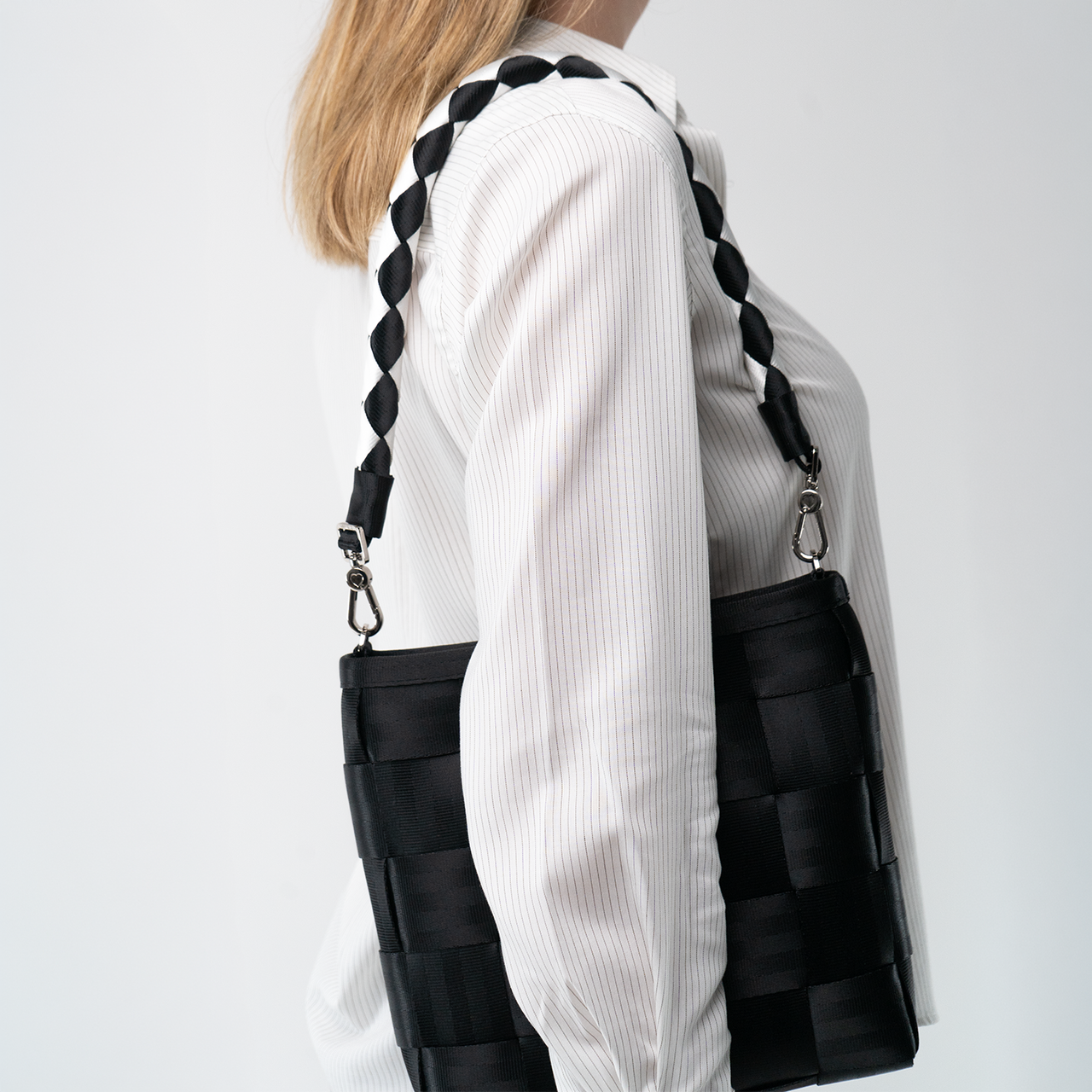 Long Lola Click N Carry / Black N White