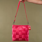 A Mini Messenger in Melon