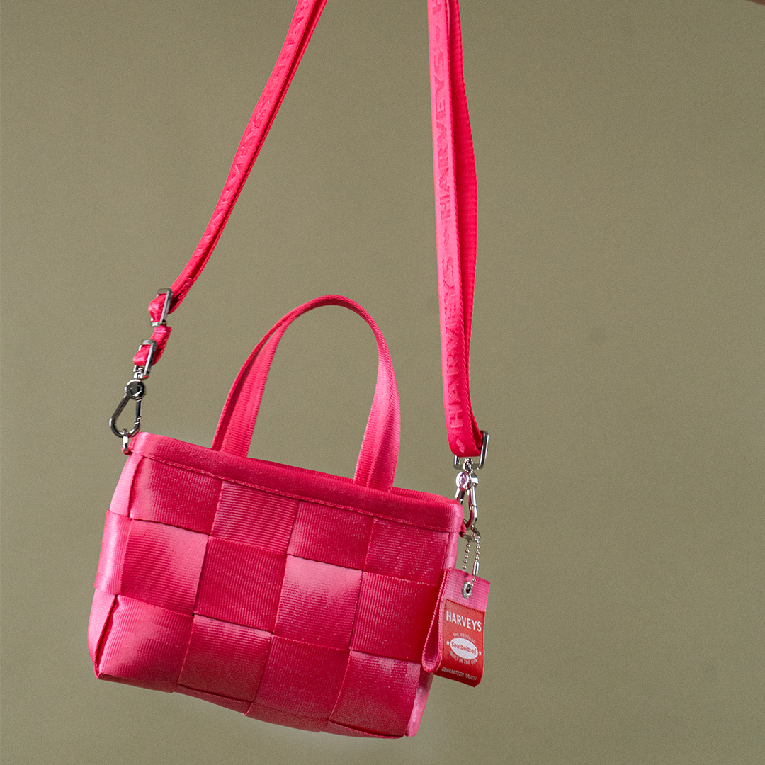 A Woven Petite Tote in Melon