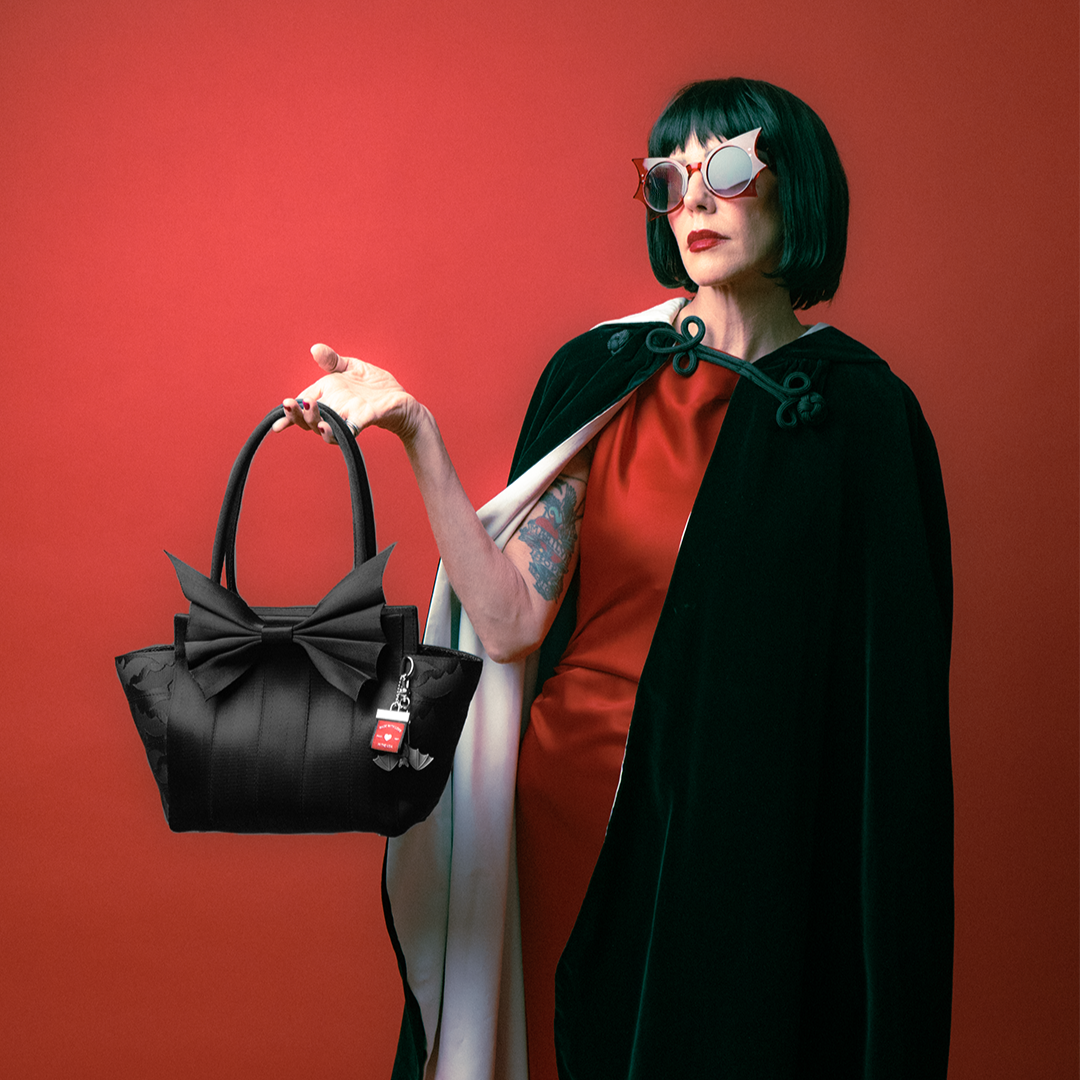 Mini Bow Tote (Collector's Series) / Release The Bats