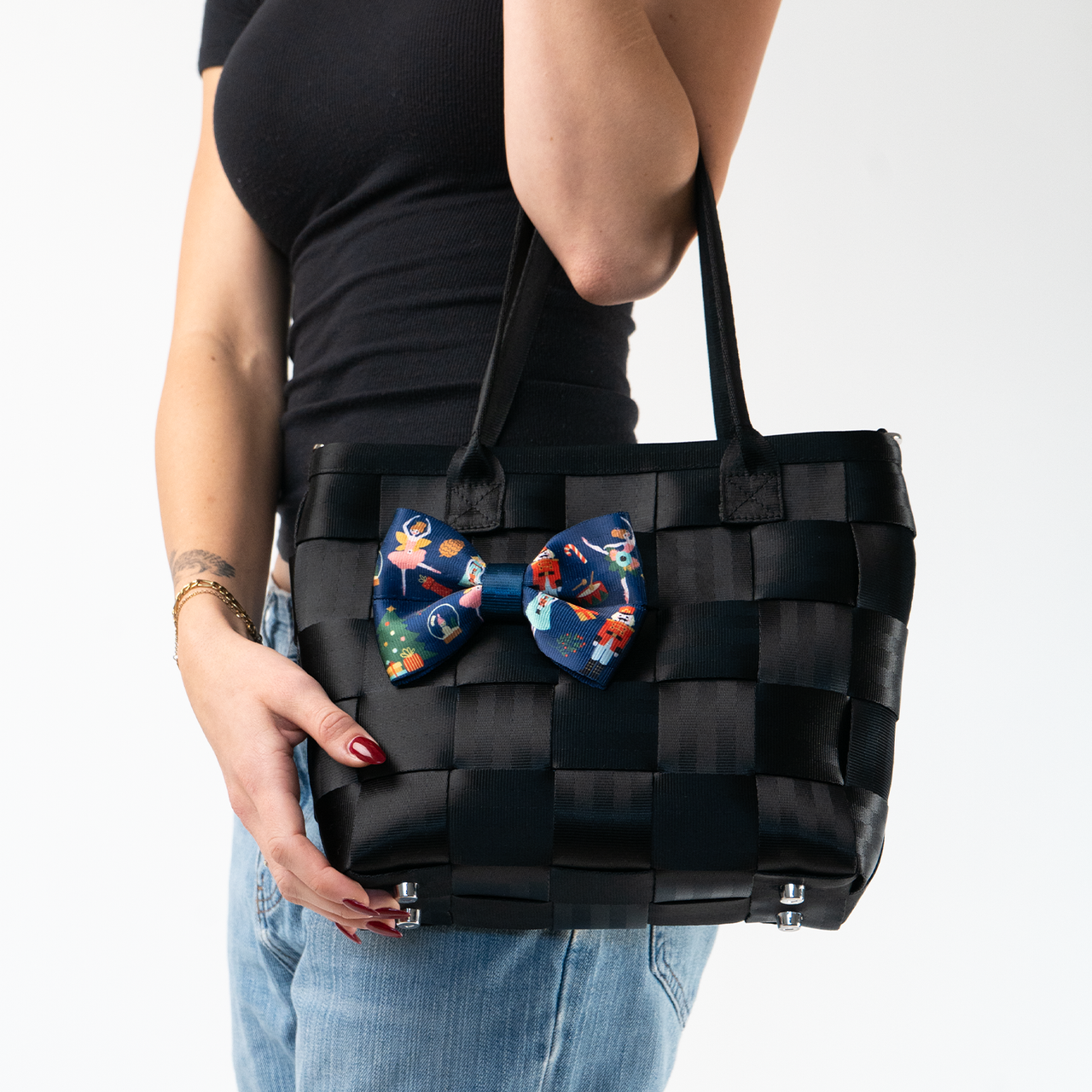 Large Bow / Nutcracker