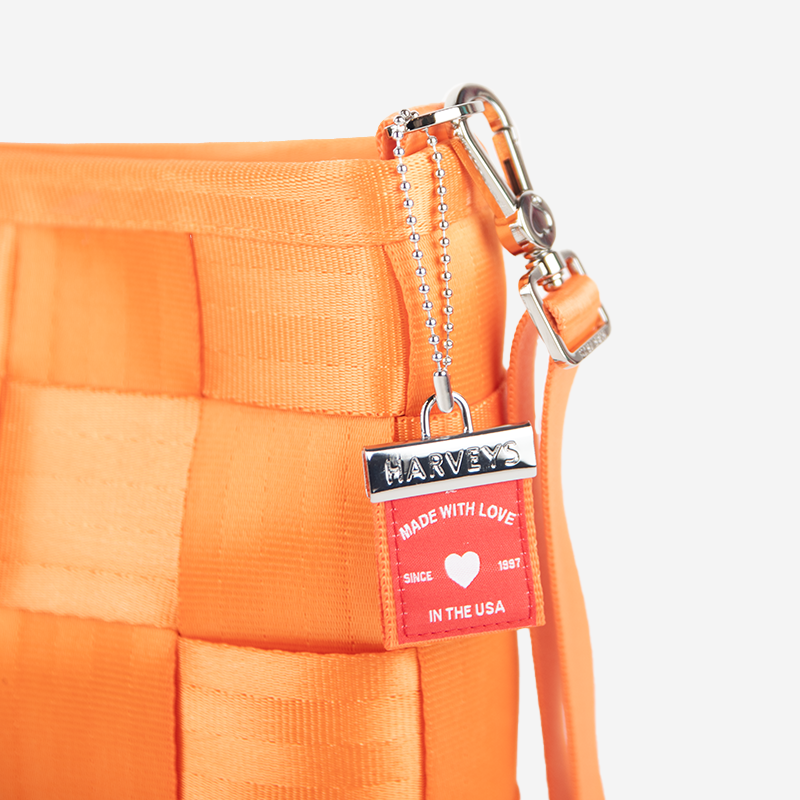 Convertible Clutch Orange Detail