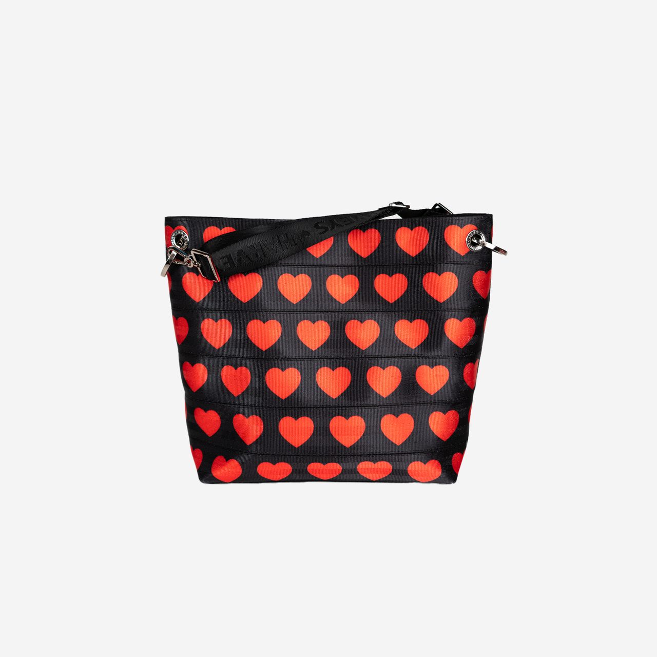 The front of a Queen Of Hearts Medium Hobo