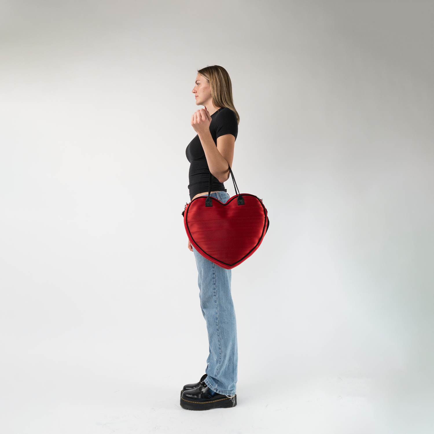 S heart tote bag large THEREDTHREAD